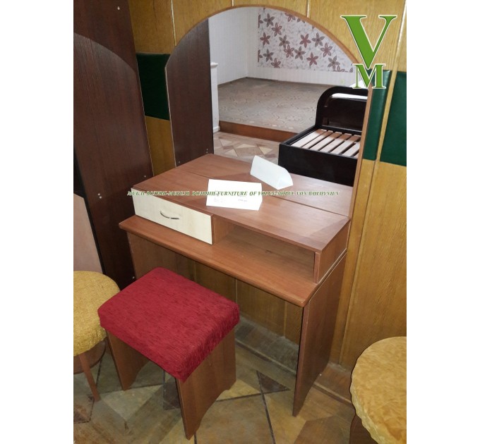 Трюмо з пуфом від тм Меблі Волині